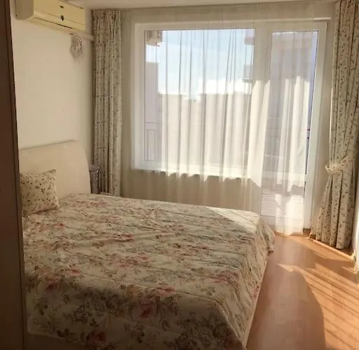 Flat Near The Sea Apartment