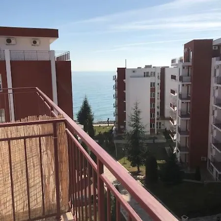 Apartament Flat Near The Sea Święty Włas